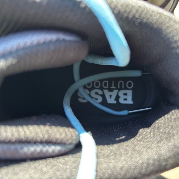 GH Bass Outdoor Boots with Light Blue Accents New With Tags 99.00 - Picture 8 of 14